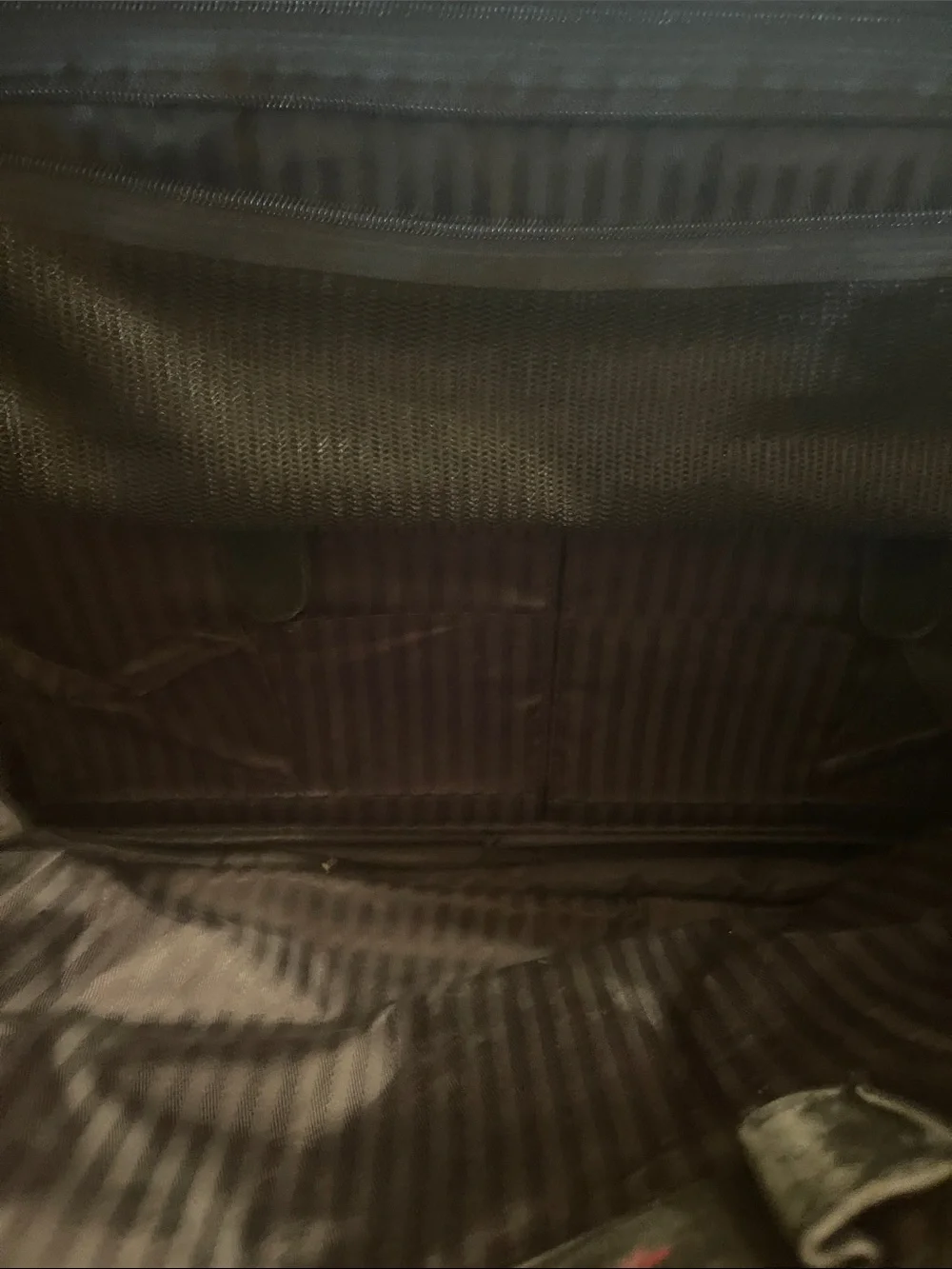 Tumi Black Leather Men's Briefcase with Front Zip Pockets